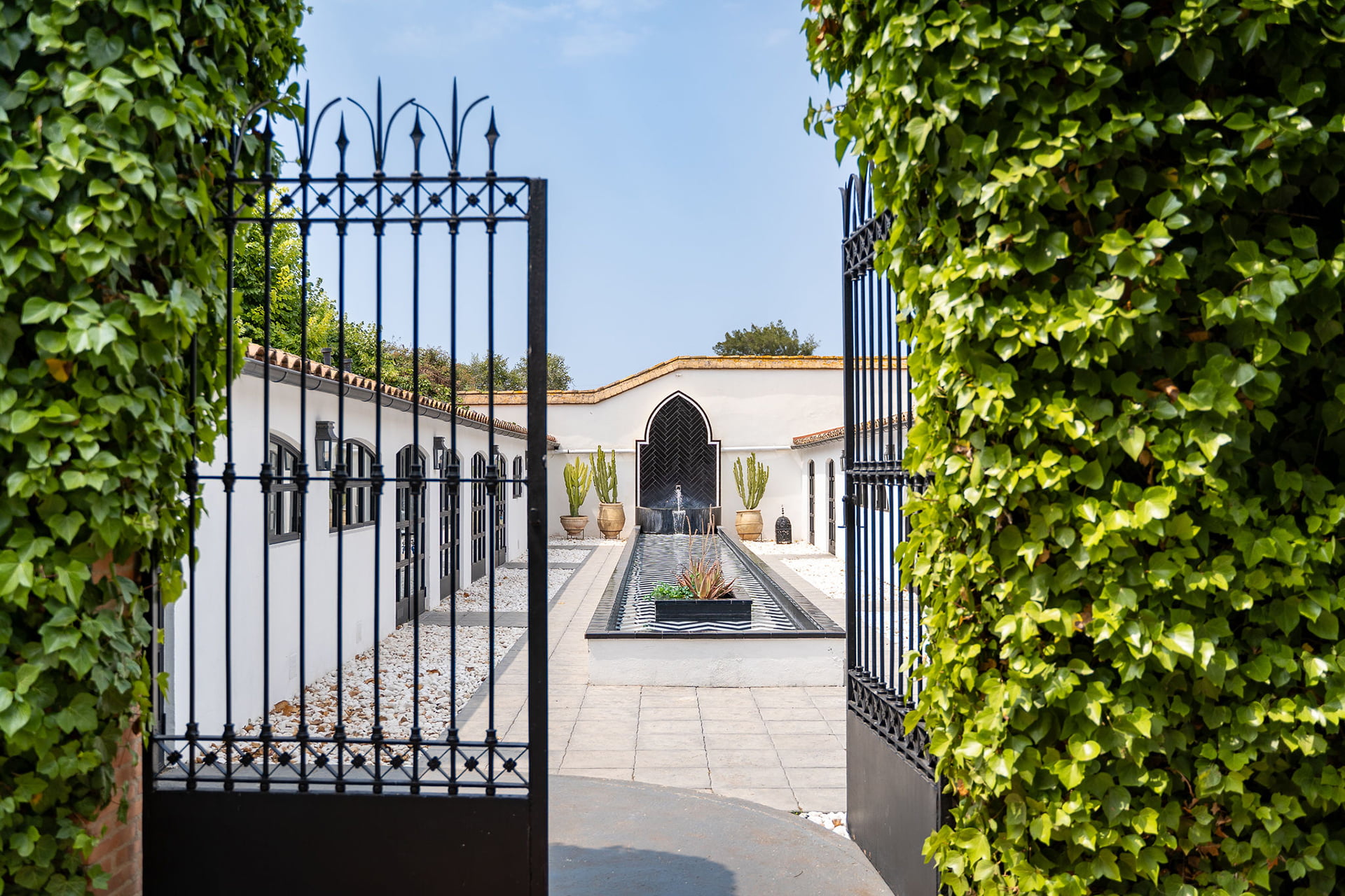 Gran Villa Rosa entrance