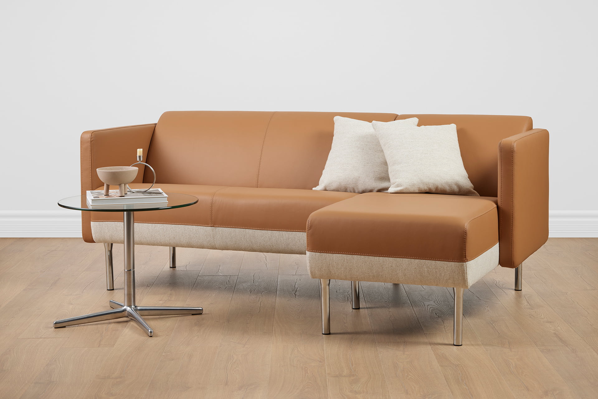 Ekornes Frende sofa with Longseat