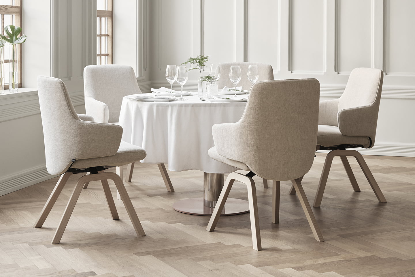 Stressless Laurel dining chairs
